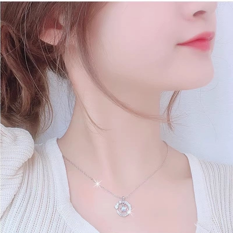 925 Silver Plated Feather Shape Pendant Necklace Moonstone Round Bead Jewelry Choker Gift